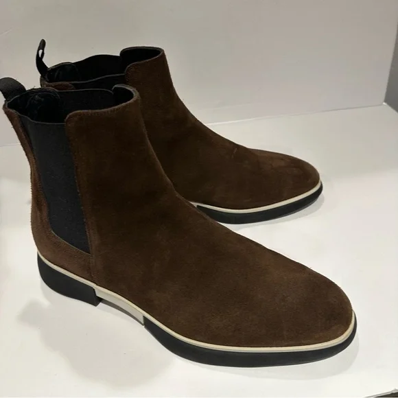 Paul Stuart Suede Manfield Beatle boot in Chocolate brown